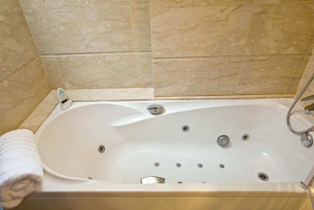 Hotel La Font Del Roc Coma-ruga Phòng bức ảnh