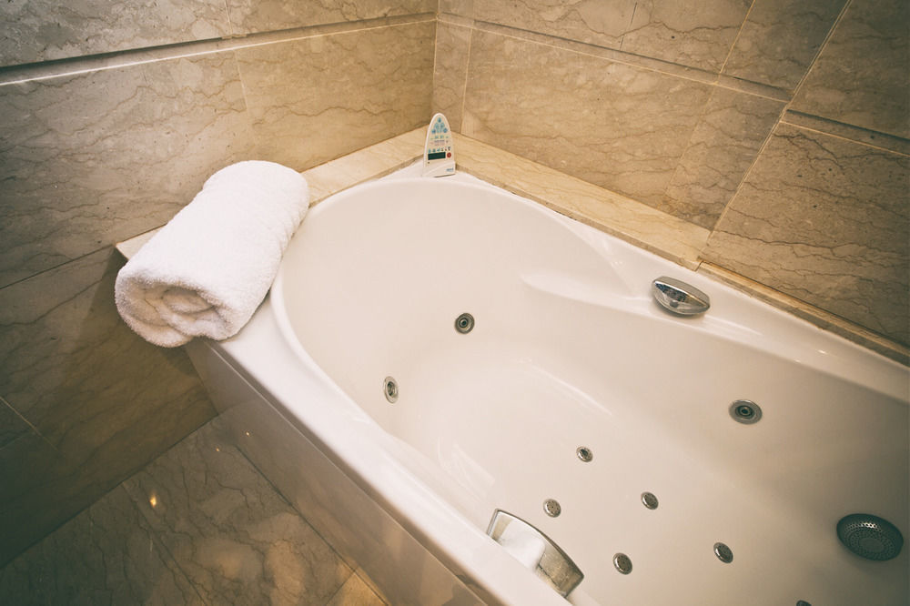Hotel La Font Del Roc Coma-ruga Ngoại thất bức ảnh
